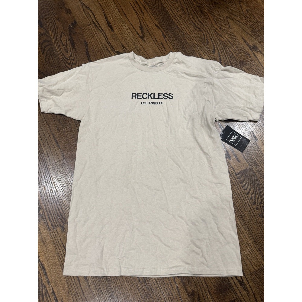 Young and Reckless Young &‎ Reckless Y&R Men's T-Shirt MEDIUM